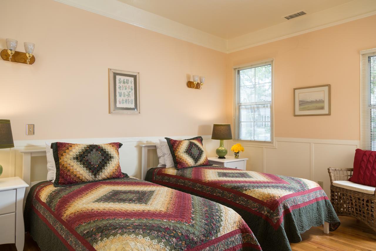 Cheshire Cat Inn & Cottages 산타 바바라 외부 사진