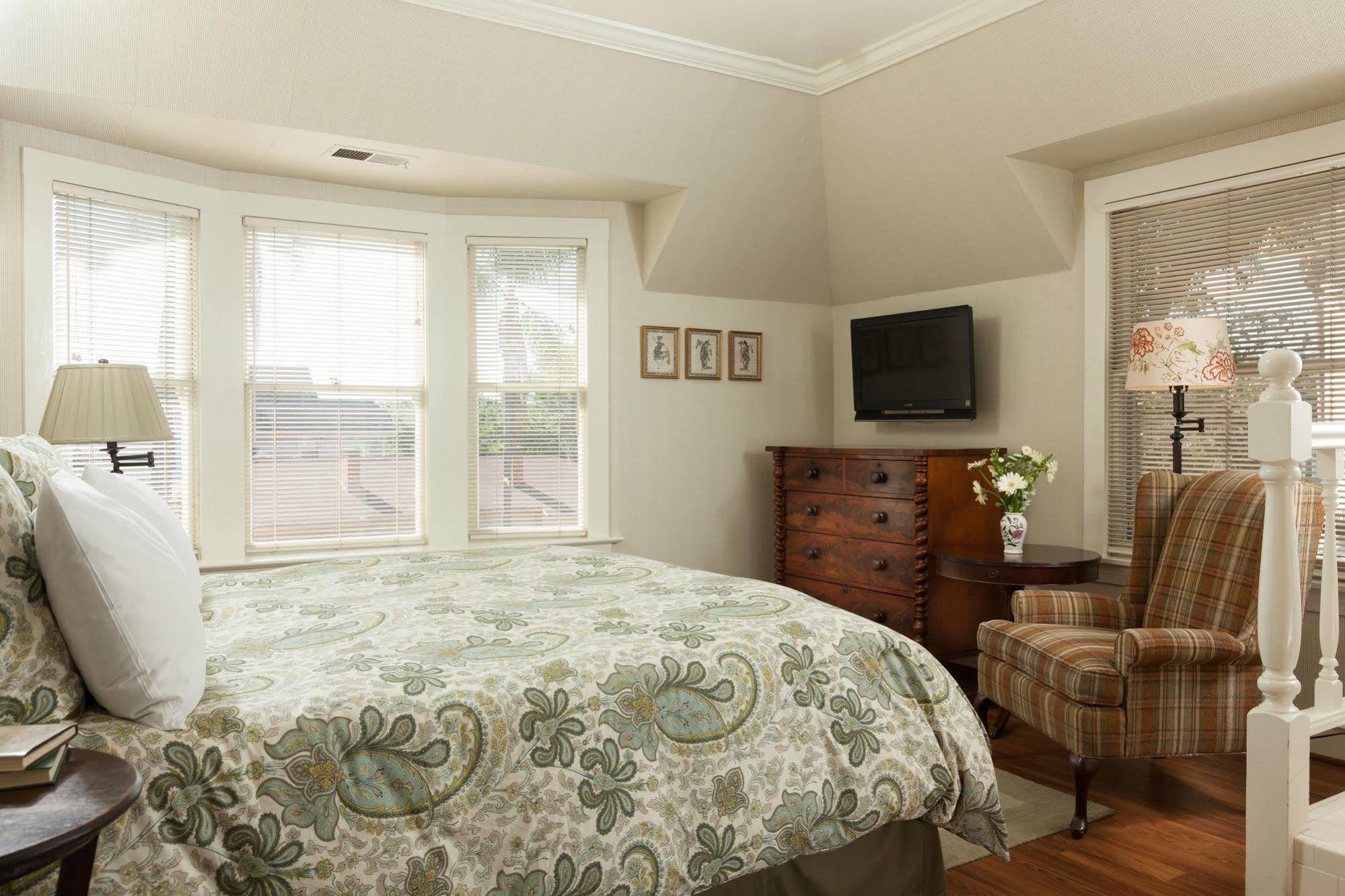 Cheshire Cat Inn & Cottages 산타 바바라 외부 사진
